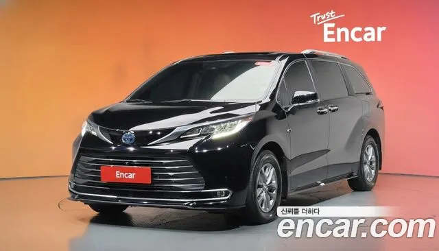 Toyota Sienna 2024