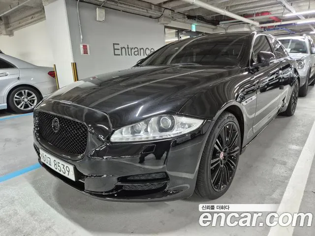 Jaguar XJ 2010