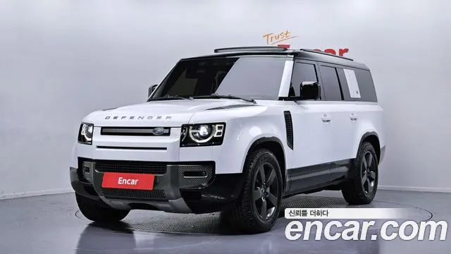 Land Rover Defender 2024
