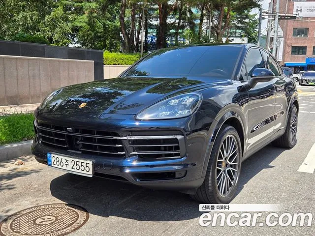 Porsche Cayenne 2021