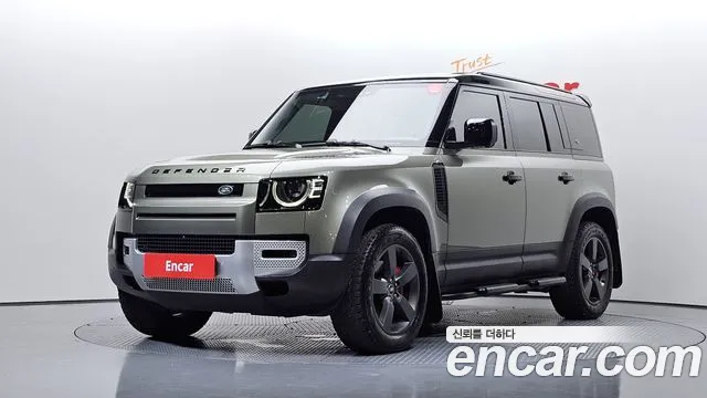Land Rover Defender 2022