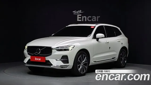 Volvo XC60 2022