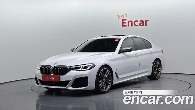 BMW 5-Series 2022
