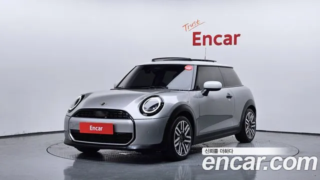 MINI Cooper 2025