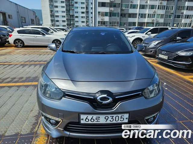 Renault SM3 2015
