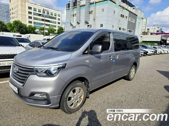 Hyundai Starex 2019