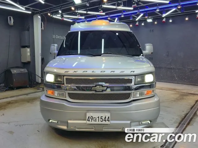 Chevrolet Express Van 2011