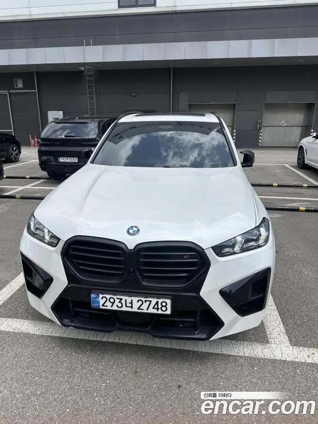 BMW X5M 2024