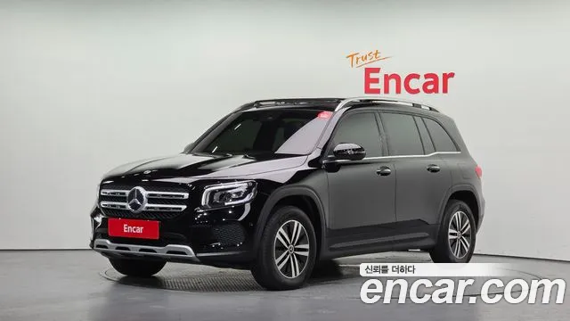 Mercedes-Benz GLB-Class 2021