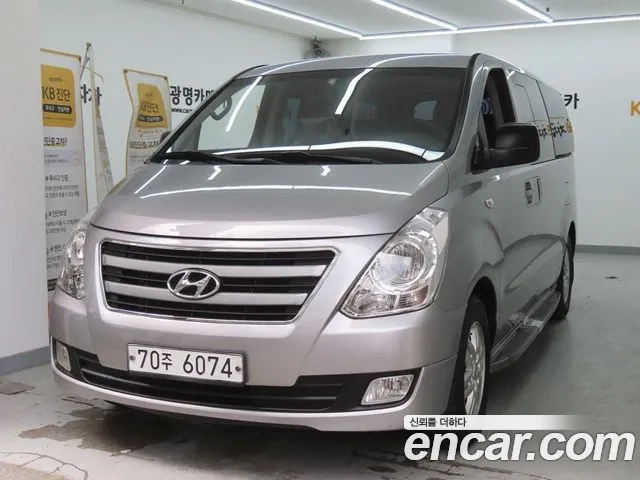 Hyundai Starex 2016