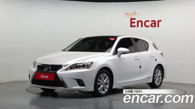 Lexus CT200h 2016