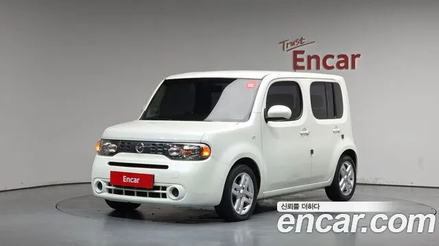 Nissan Cube 2012
