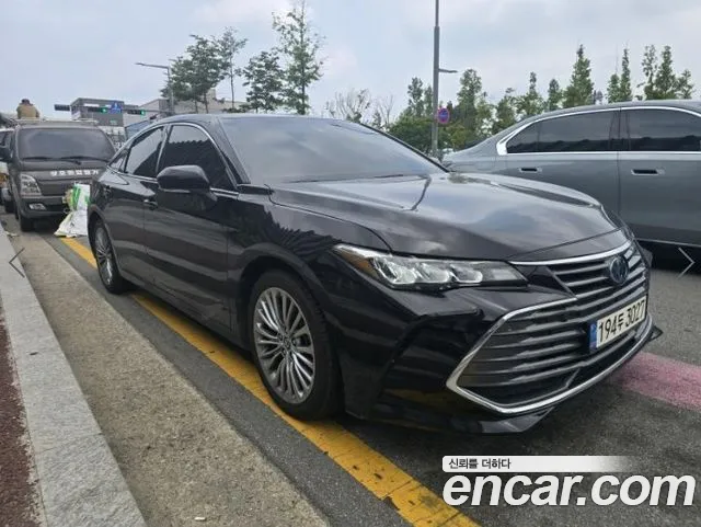 Toyota Avalon 2022