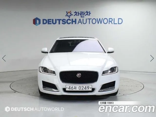 Jaguar XF 2016