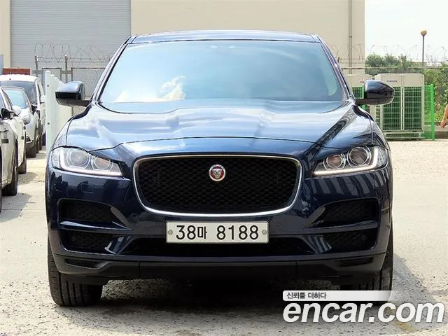Jaguar F-PACE 2018