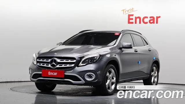 Mercedes-Benz GLA-Class 2019