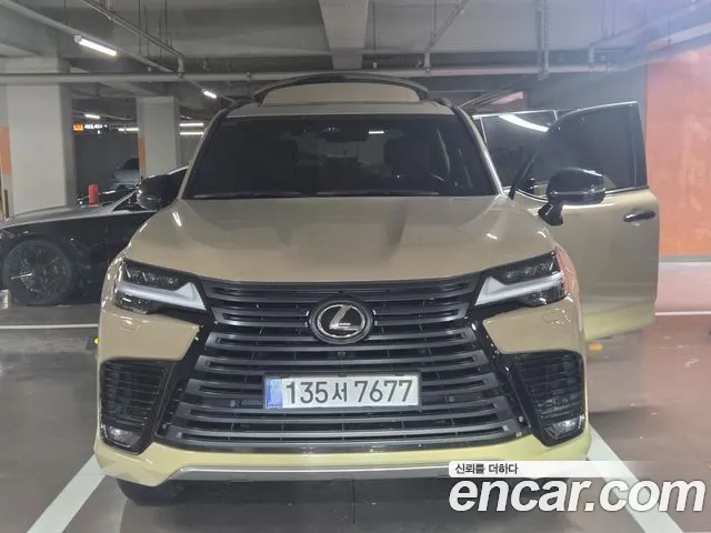 Lexus LX 2025