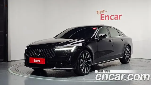 Volvo S90 2026