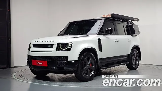 Land Rover Defender 2025