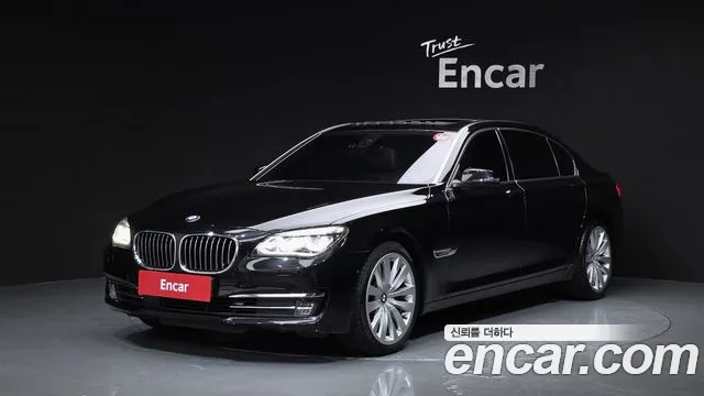 BMW 7-Series 2015
