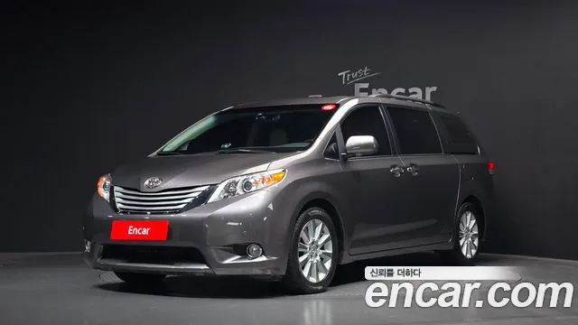 Toyota Sienna 2013