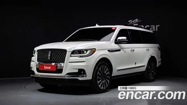 Lincoln Navigator 2023