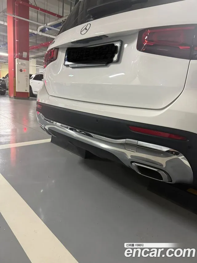 Mercedes-Benz GLB-Class 2021