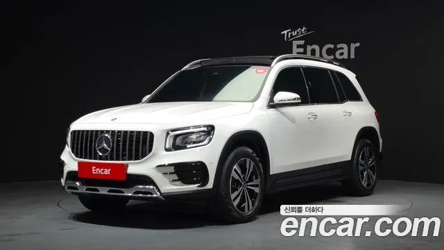 Mercedes-Benz GLB-Class 2021