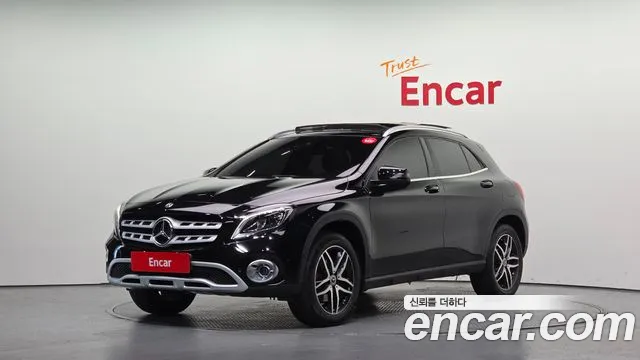 Mercedes-Benz GLA-Class 2019