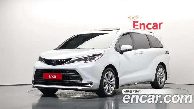 Toyota Sienna 2022