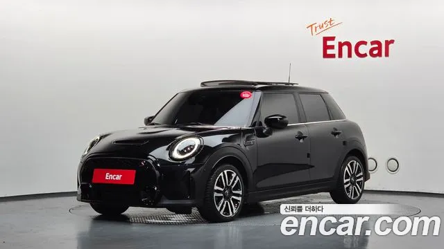 MINI Cooper 2024