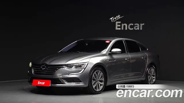 Renault SM6 2016