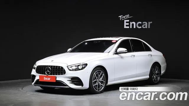 Mercedes-Benz E-Class 2021