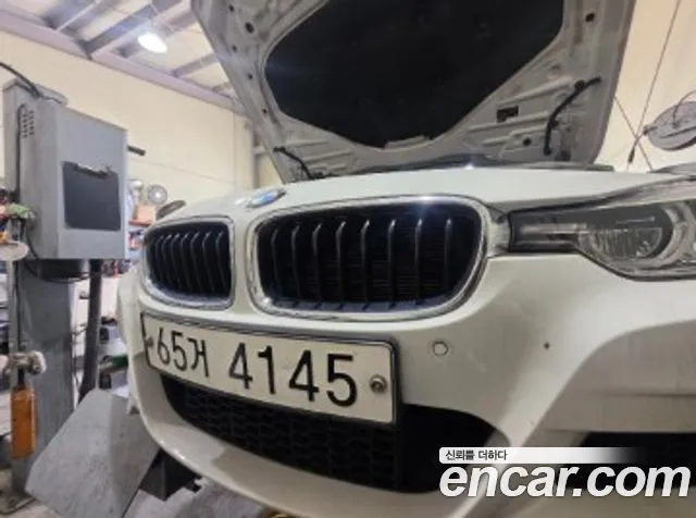 BMW 3-Series 2017