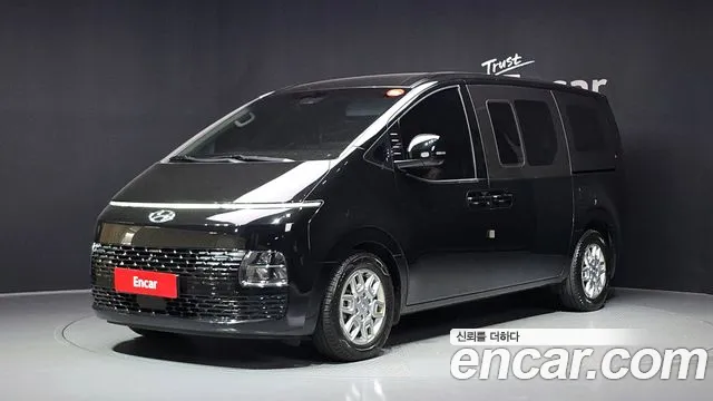 Hyundai Staria 2023