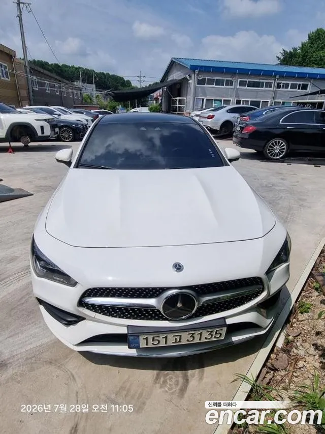 Mercedes-Benz CLA-Class 2021