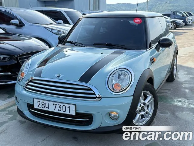 MINI Cooper 2011