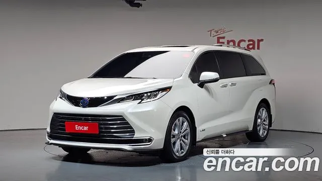 Toyota Sienna 2021
