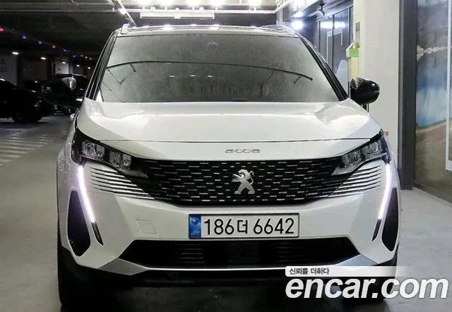 Peugeot 5008 2022