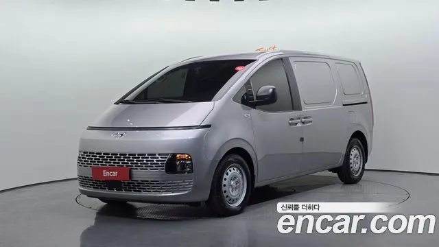 Hyundai Staria 2021