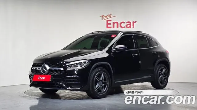 Mercedes-Benz GLA-Class 2020