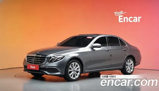 Mercedes-Benz E-Class 2020