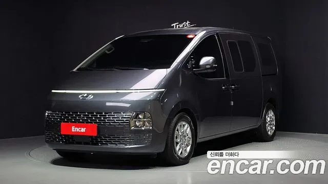 Hyundai Staria 2022