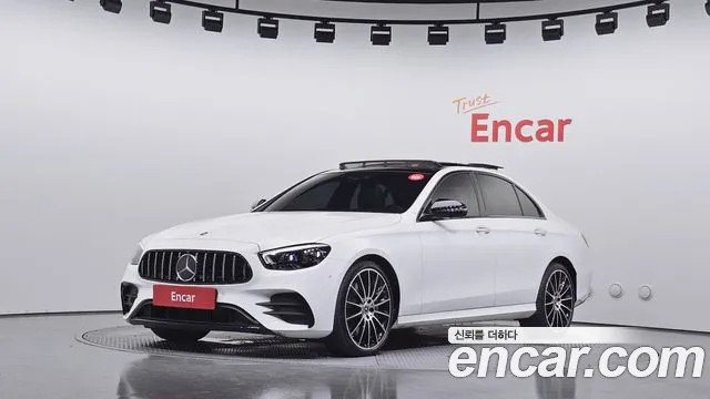 Mercedes-Benz E-Class 2023