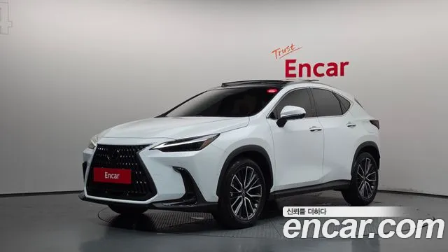 Lexus NX 2026