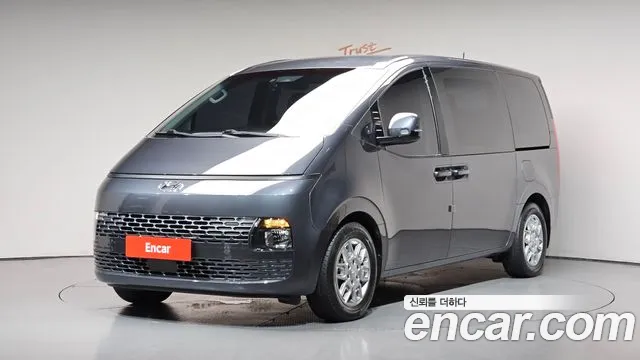 Hyundai Staria 2022