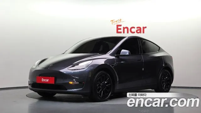 Tesla Model Y 2021