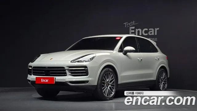 Porsche Cayenne 2022