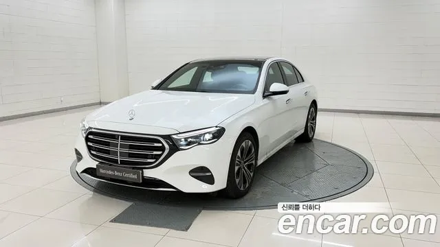 Mercedes-Benz E-Class 2025
