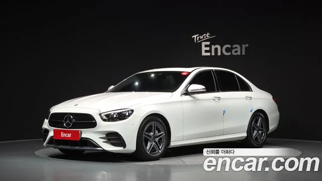 Mercedes-Benz E-Class 2023